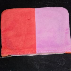 Ipsy makeup bag